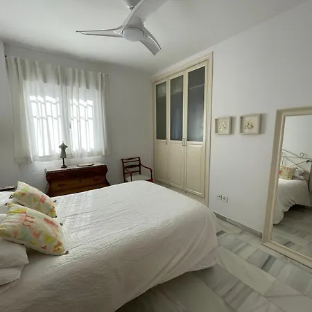 Prázdninový dům El Jardin De La Palmera-ducha Solar! Sevilla