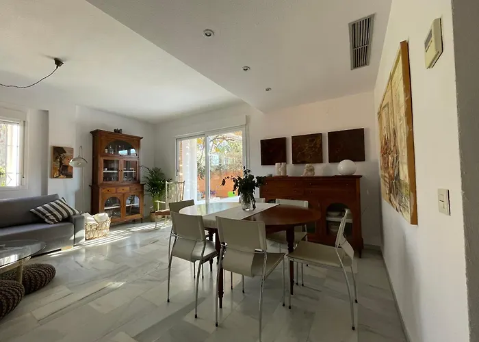 El Jardin De La Palmera Con 2 Parking *