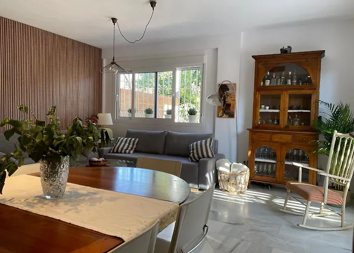 El Jardin De La Palmera Con 2 Parking *