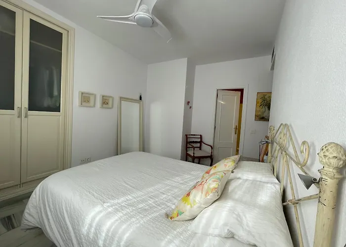 펜션 El Jardin De La Palmera Con 2 Parking