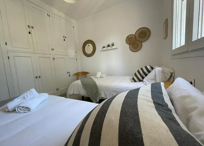 펜션 El Jardin De La Palmera Con 2 Parking *