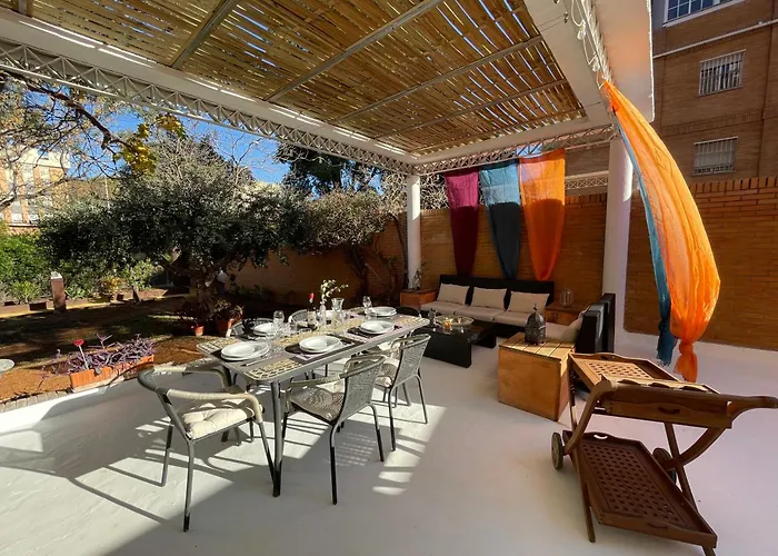 El Jardin De La Palmera Con 2 Parking